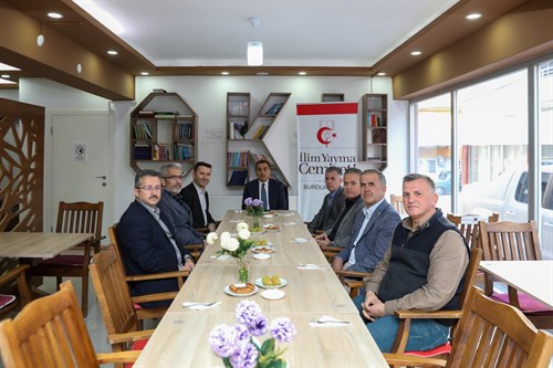 VALİ TÜRKER ÖKSÜZ'DEN STK ZİYARETLERİ