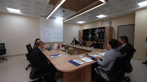 VALİ TÜLAY BAYDAR BİLGİHAN, MAKÜ-BAKA TEKNOKENT GENEL KURULUNA KATILDI