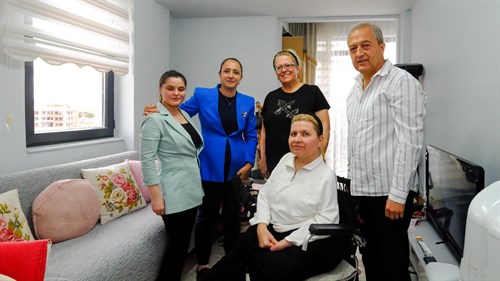 VALİ TÜLAY BAYDAR BİLGİHAN, SAKATLAR KONFEDERASYONU VE ENGELLİLER KONFEDERASYONU BURDUR İL TEMSİLCİLERİNİ ZİYARET ETTİ